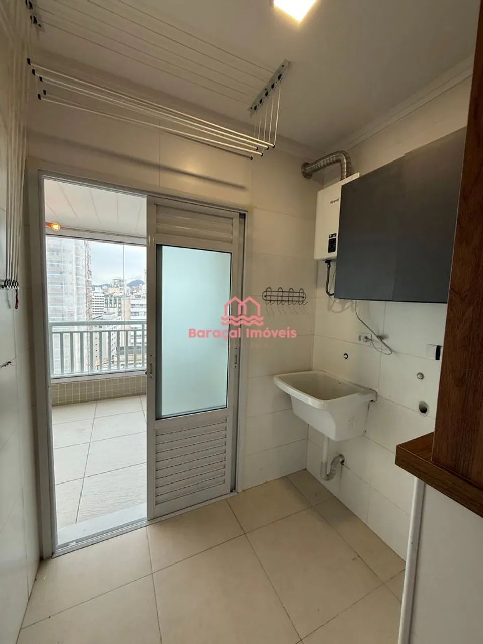 Apto para Venda e Locação Residencial Frente Mar em Aviação, Praia Grande - SP - Foto 18