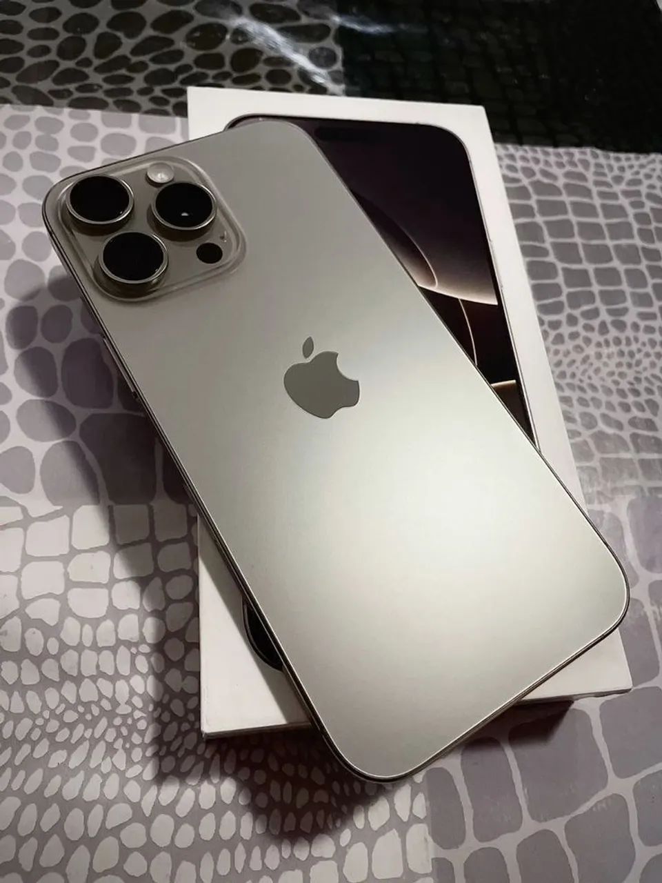 iPhone 16 Pro Max 256gb