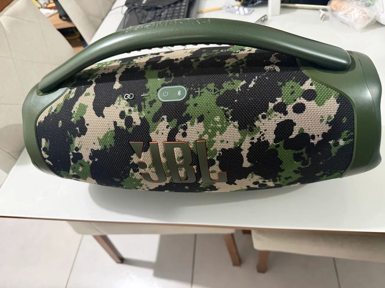 Bombox 3