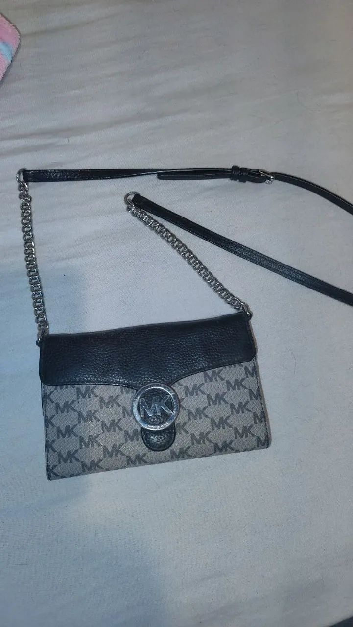 Bolsas Michael Kors e Guess  - Foto 2