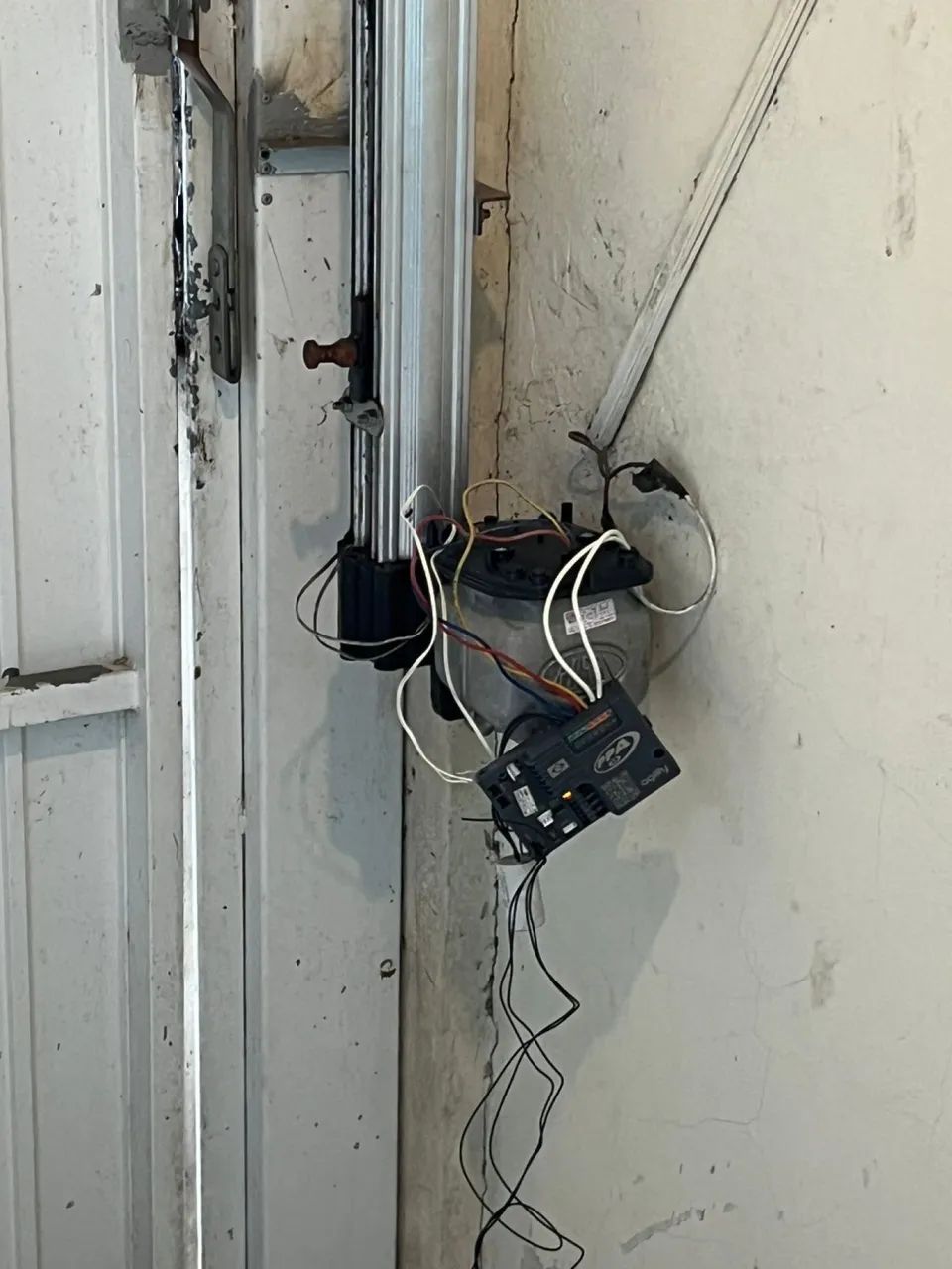 Instalação e manutenção de motor eletrônico  - Foto 5