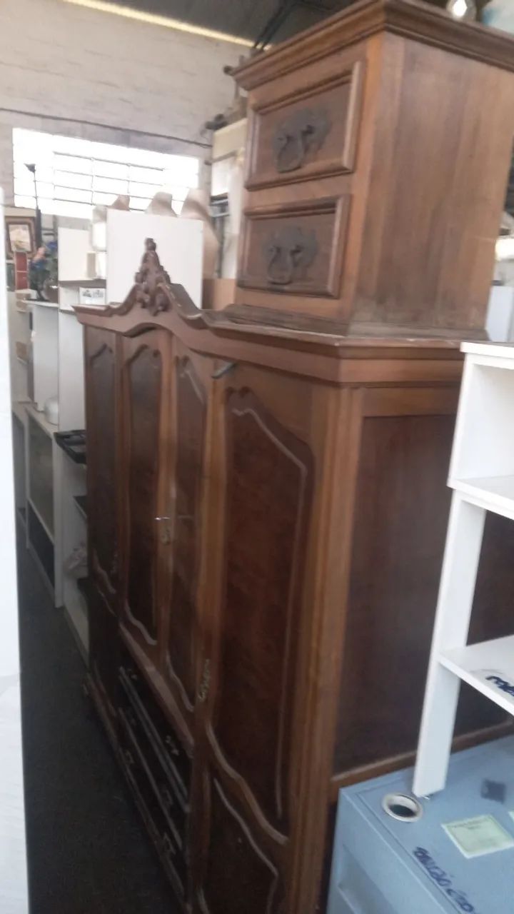 Guarda Roupa Antigo - Foto 2