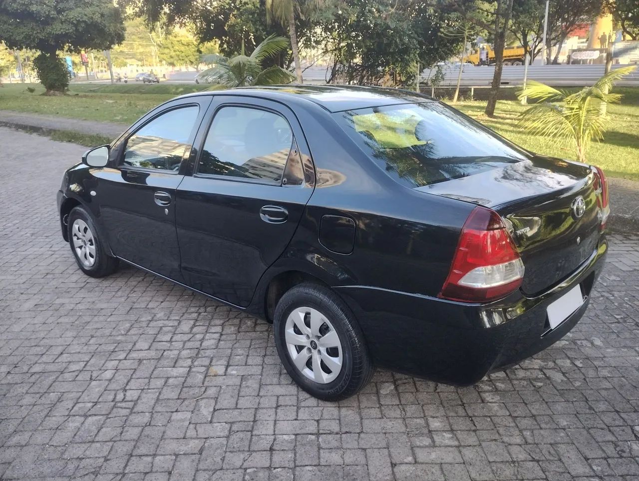 Toyota Etios 2016