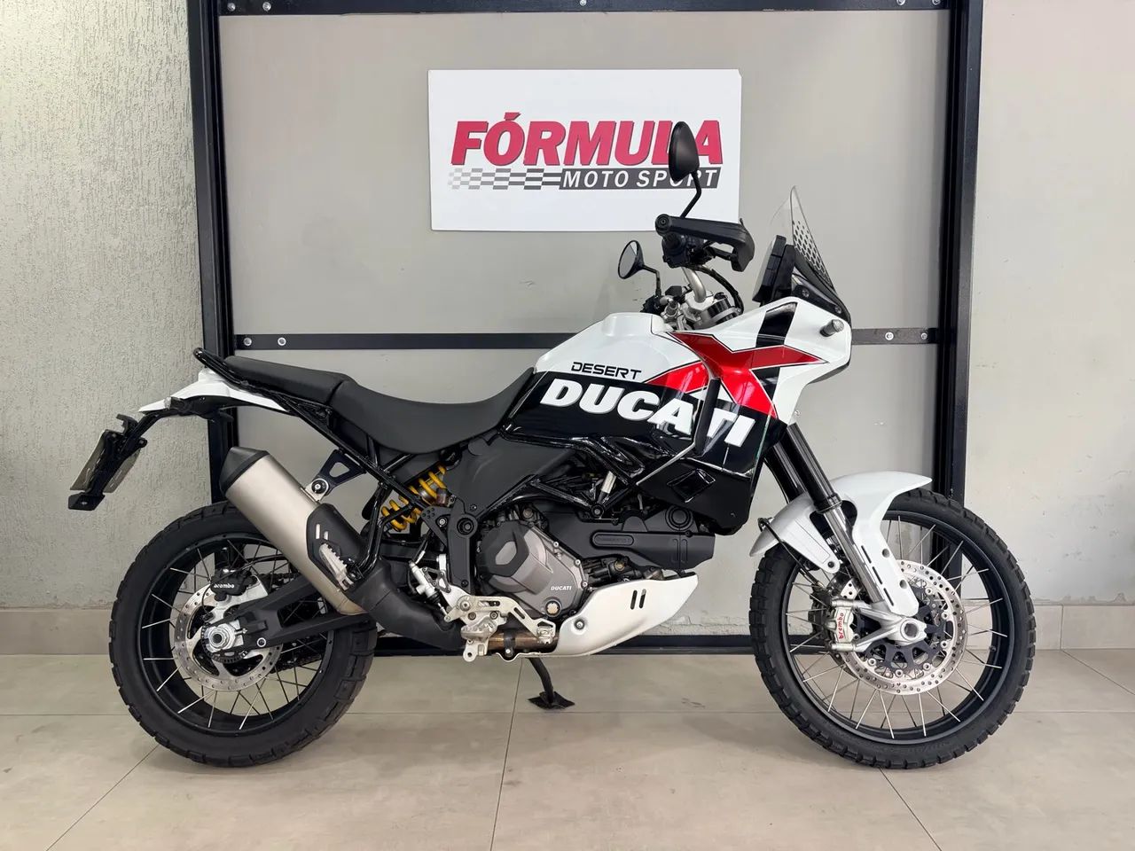 DUCATI DESERT X 2023