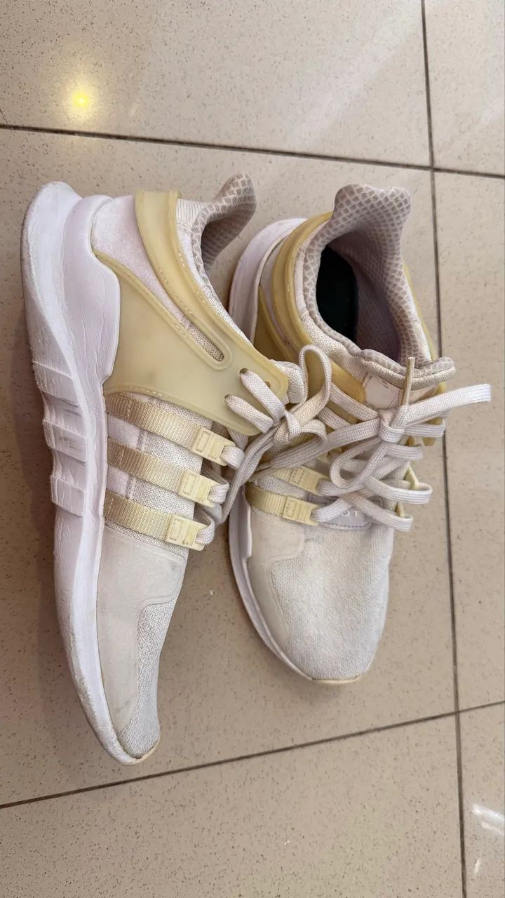 Tenis Adidas 41 - Foto 2