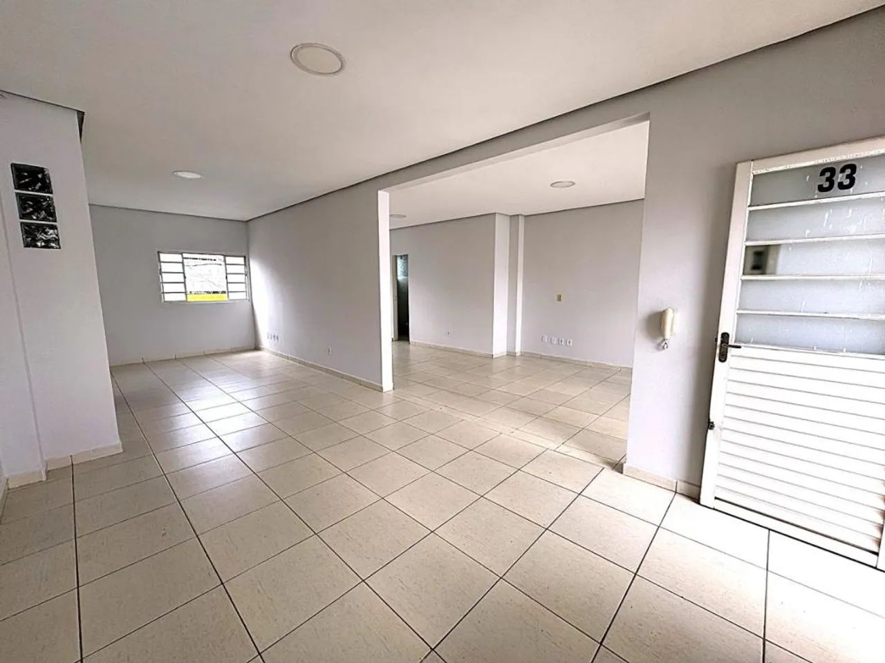 Aluga-se Sala Comercial no Setor Campinas, Av. Alberto Miguel, 32 e 33 - Foto 2