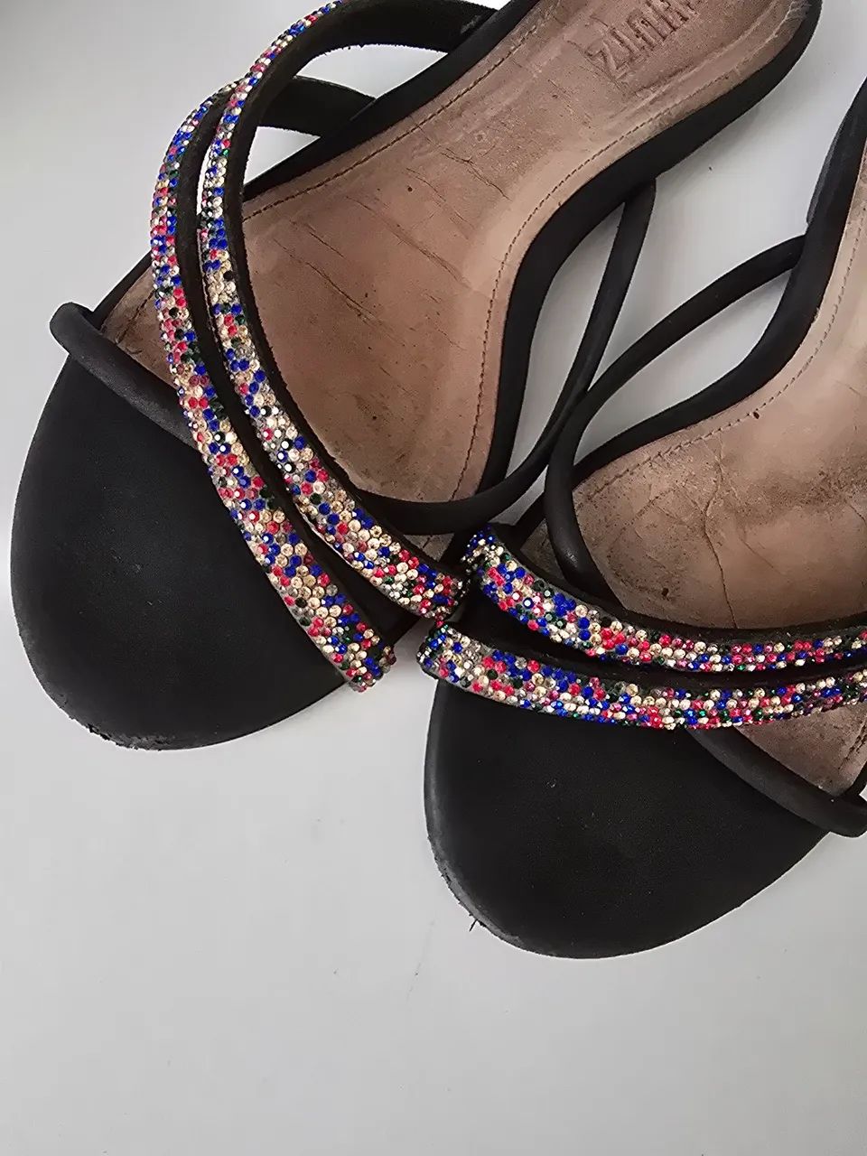 Rasteira schutz com brilho 36