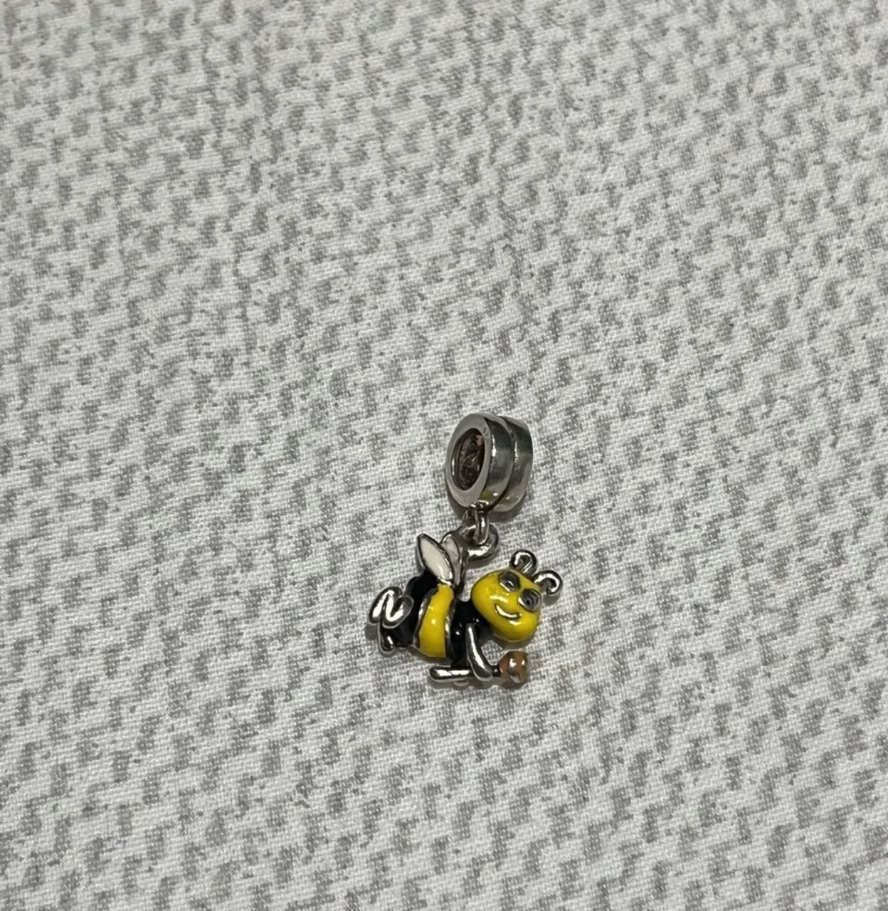 pingente pandora abelha  - Foto 4