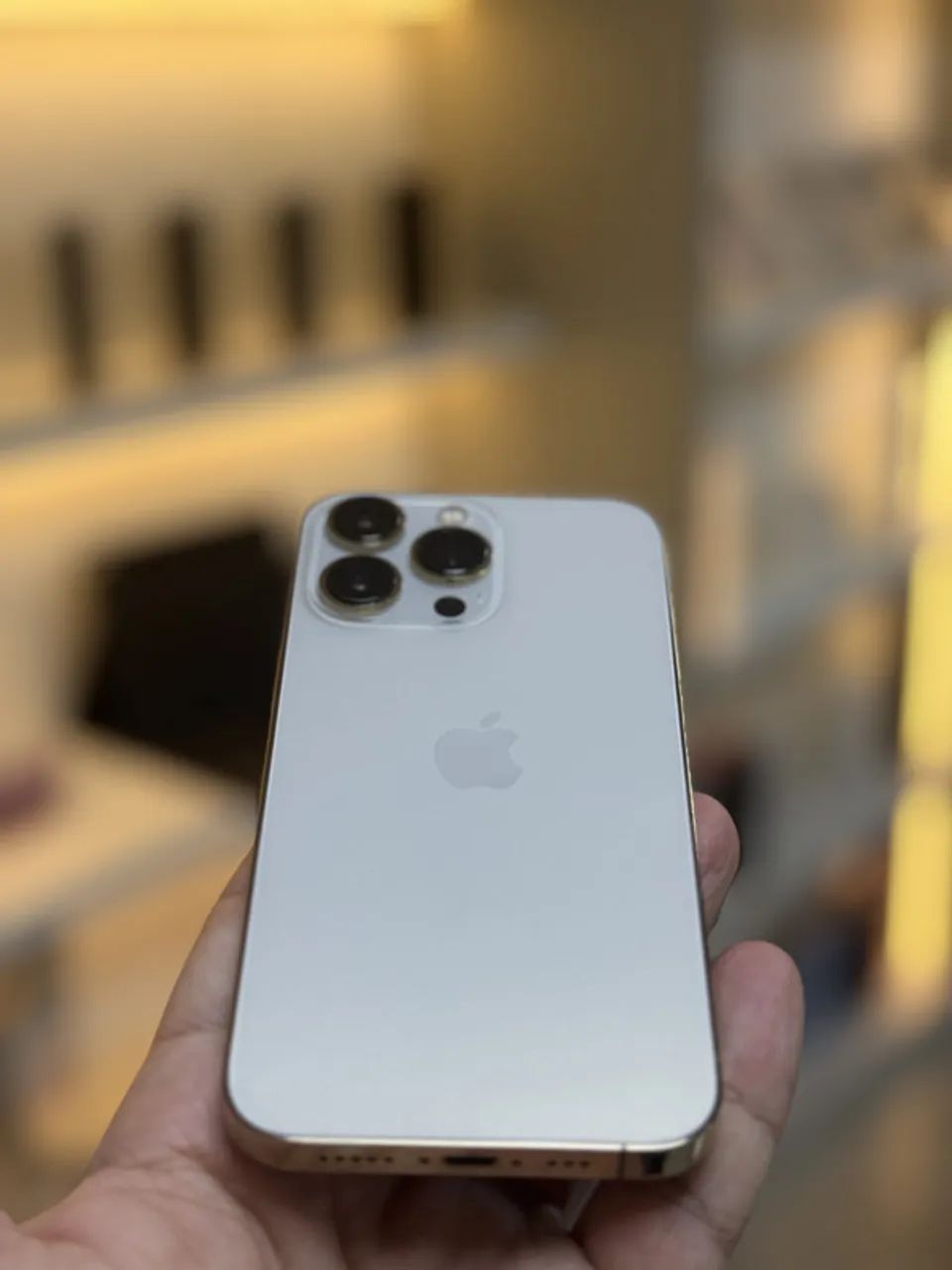 IPHONE 13 PRO 256GB DOURADO SEMINOVO - Celulares e Smartphones