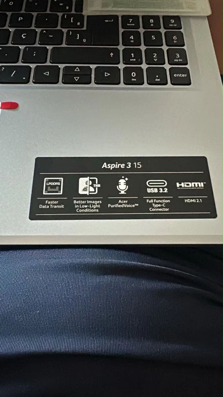 Notebook Acer Aspire 3 15 - LPDDR5 / SSD / Impecável