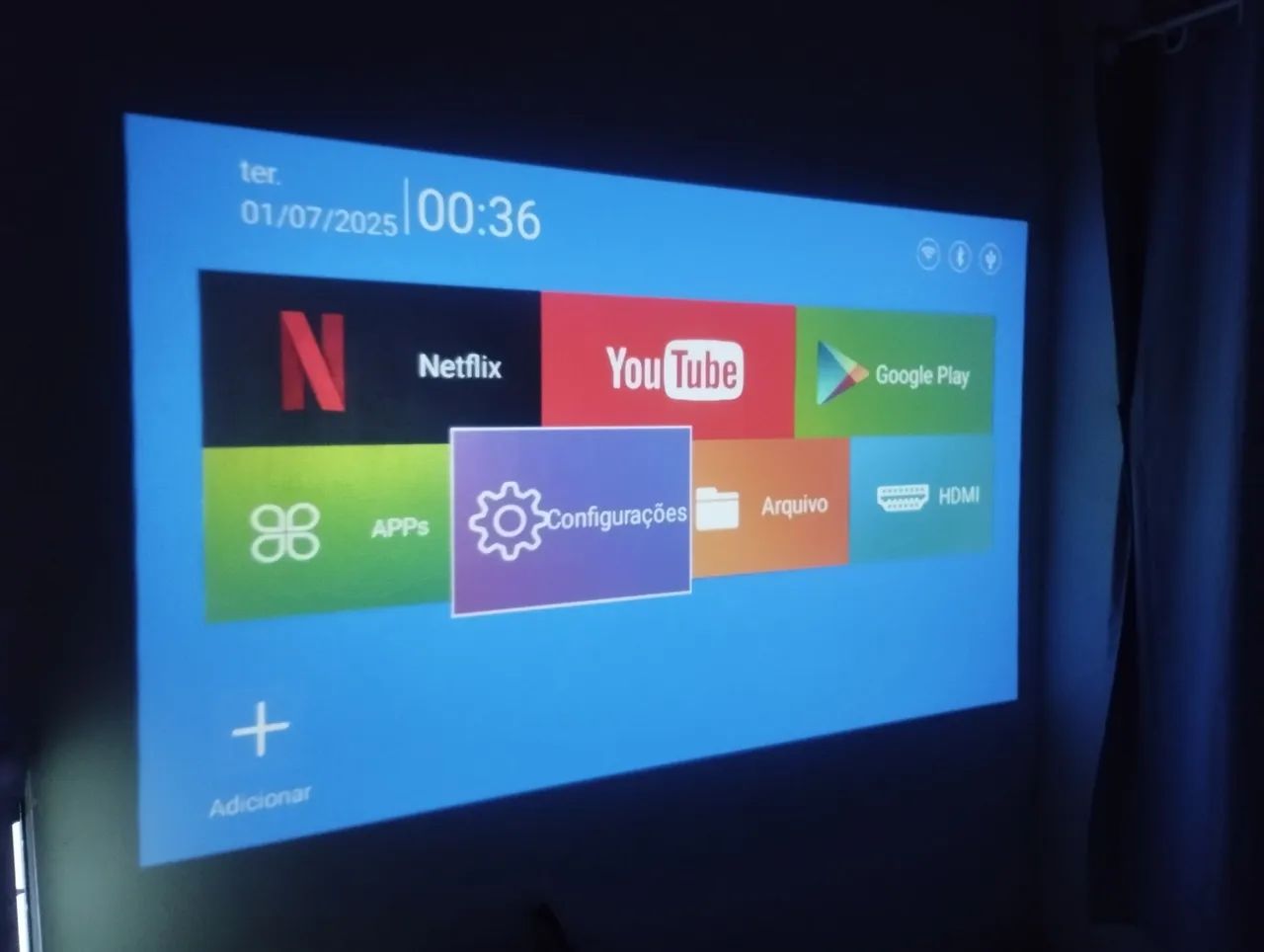 Projetor smart 120 polegadas NOVO NUNCA USADO 