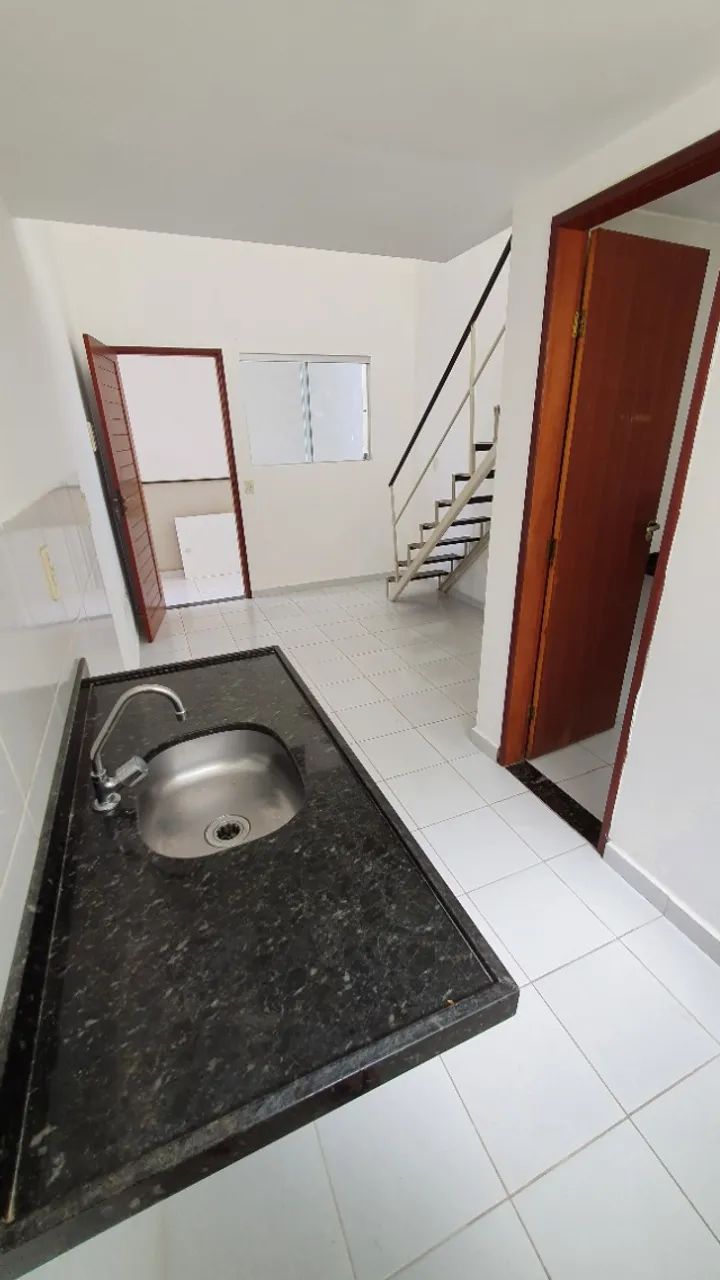 Alugo Kitinet exclusivo tipo LOFT - 2 andares - Foto 5
