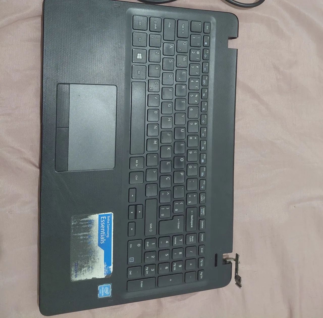 Base do Notebook Samsung NP300E5K 
