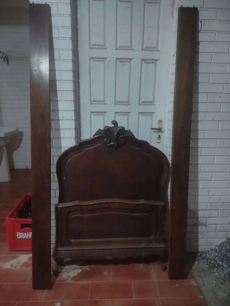 Cama de solteiro madeira maciça 