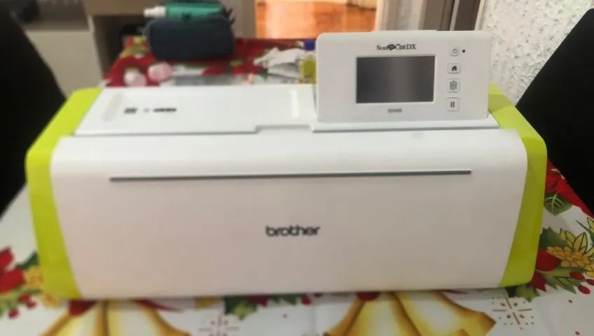 Máquina de corte Brother