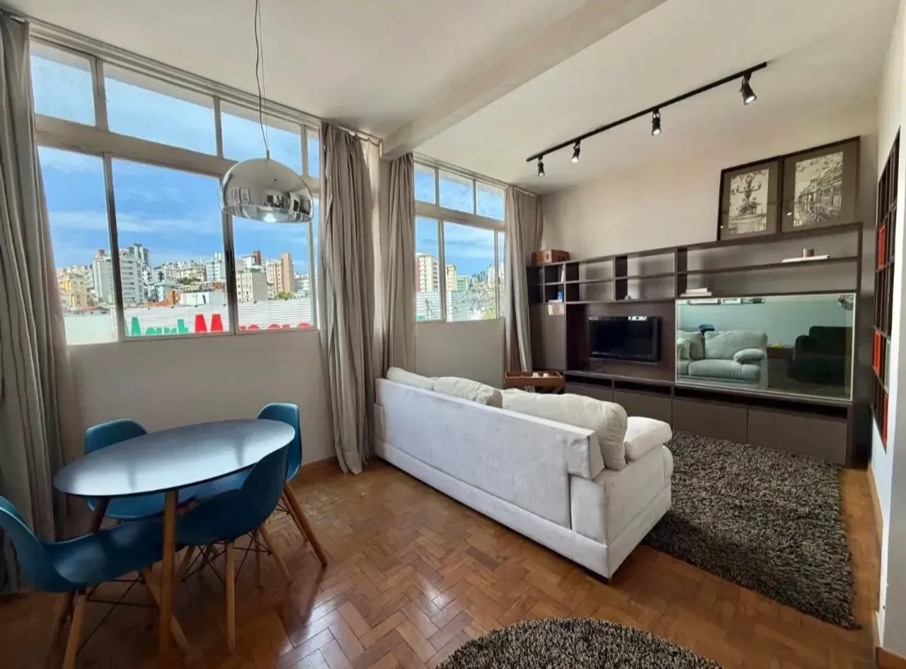 Apartamento 2 Quartos Reformado Próximo Comércio 8 - Foto 2