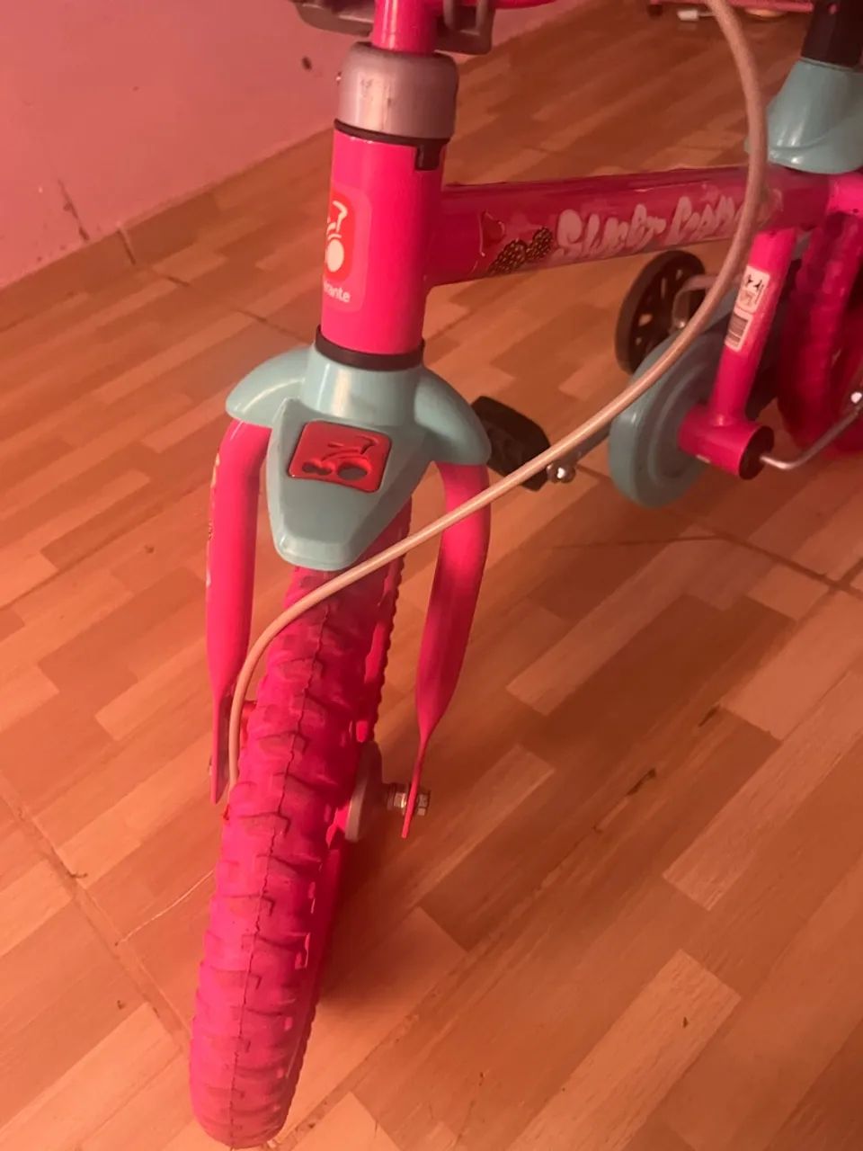 Bicicleta infantil de menina nova - Foto 3