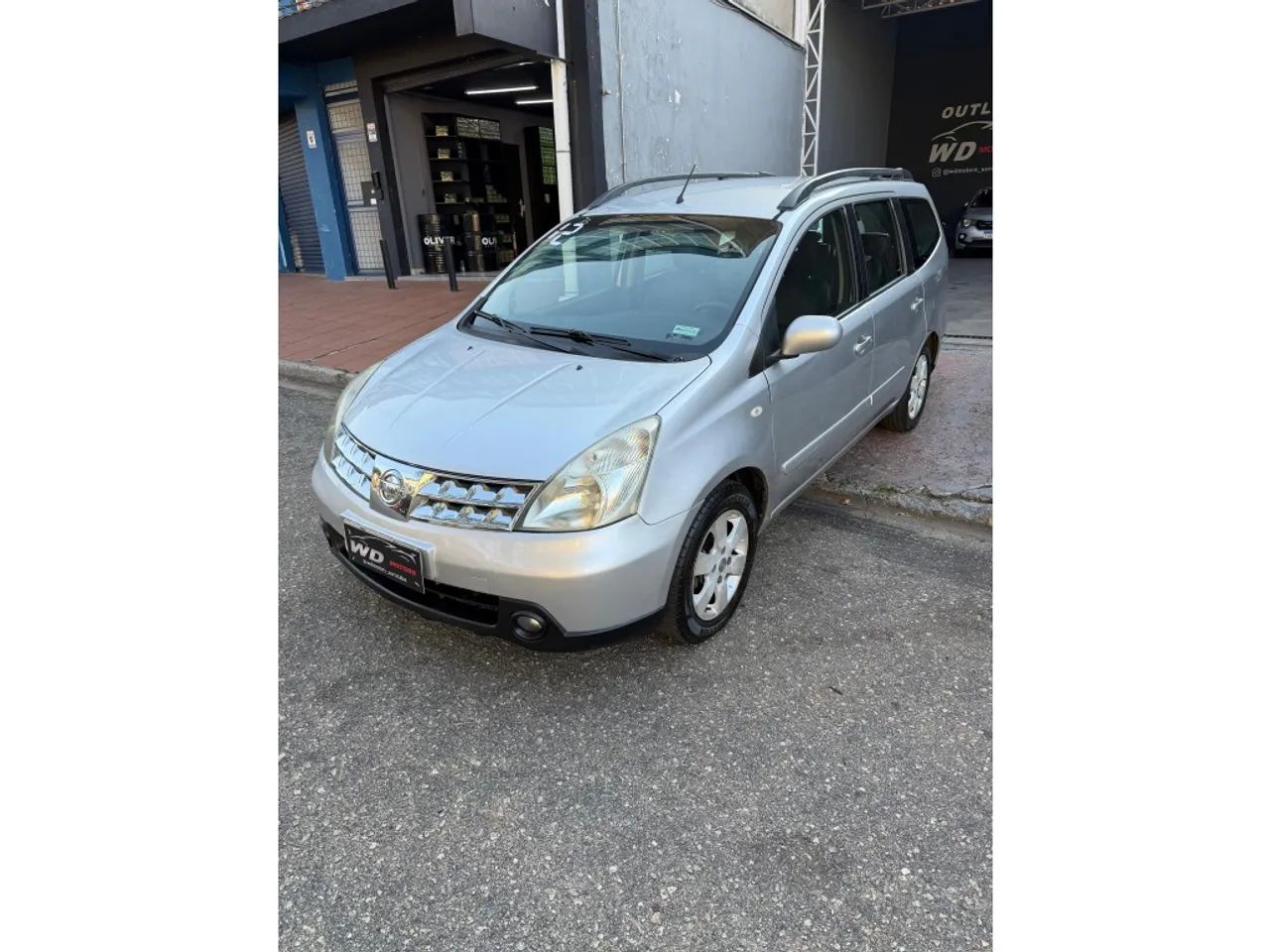 Nissan Grand Livina Livina 1.8 S 16V 2011/2012 2012 2012