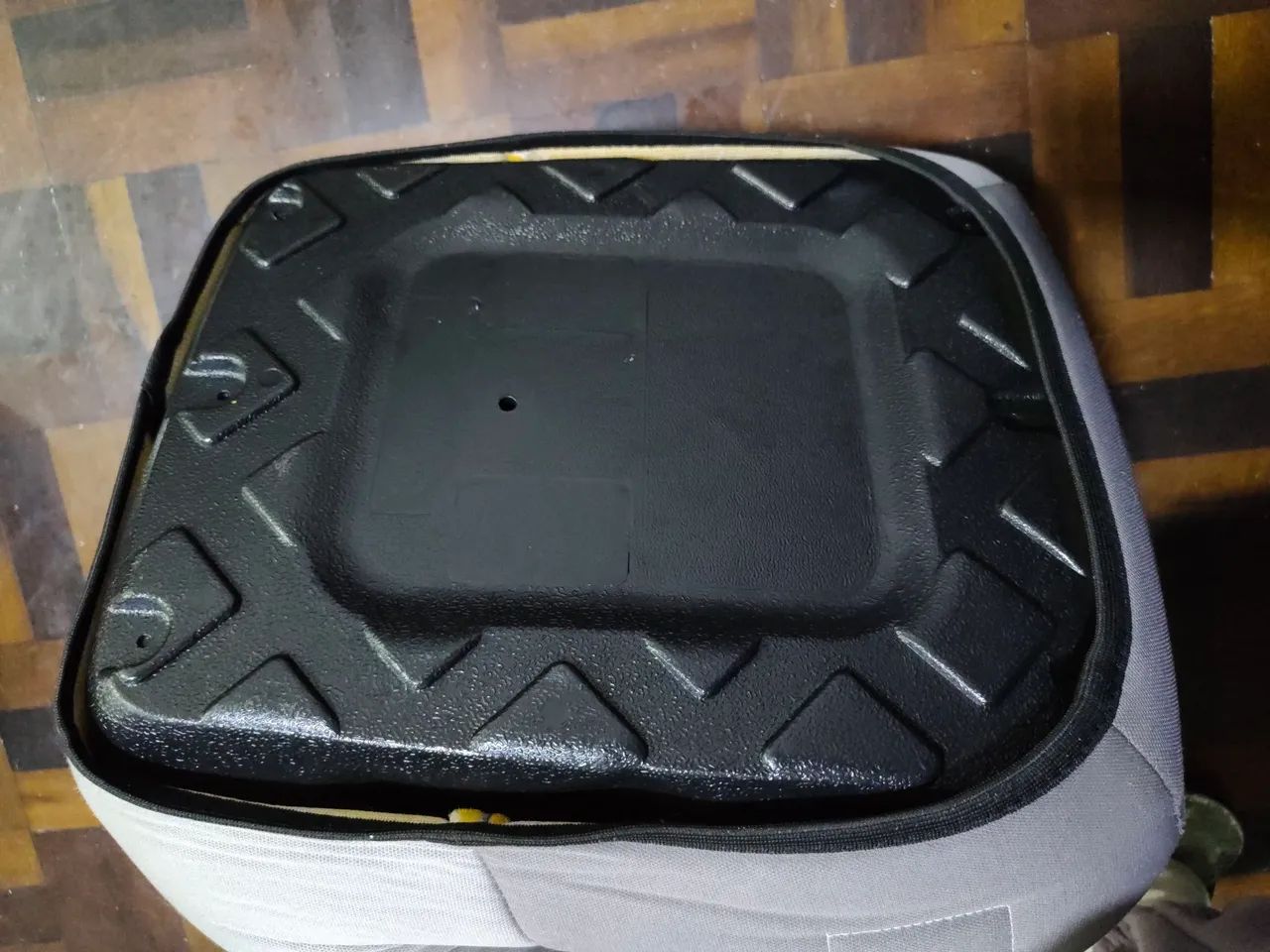 Assento para carro - cor cinza  - Foto 4