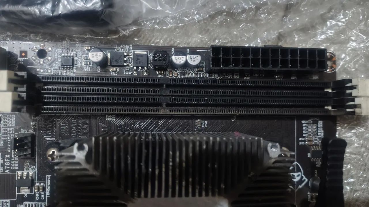 Processador + Placa mãe - FX 8300, MANCER A78FX AM3+ - Foto 3