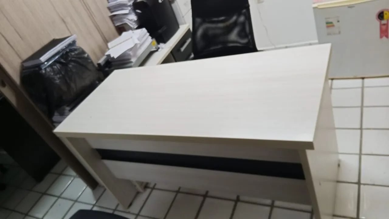 Mesa de escritório em L  - Foto 3