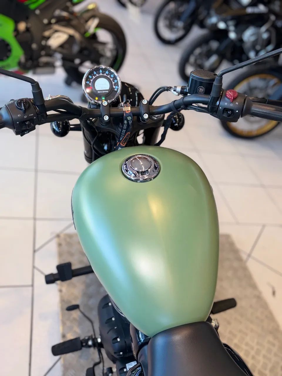 METEOR 350 - Foto 4