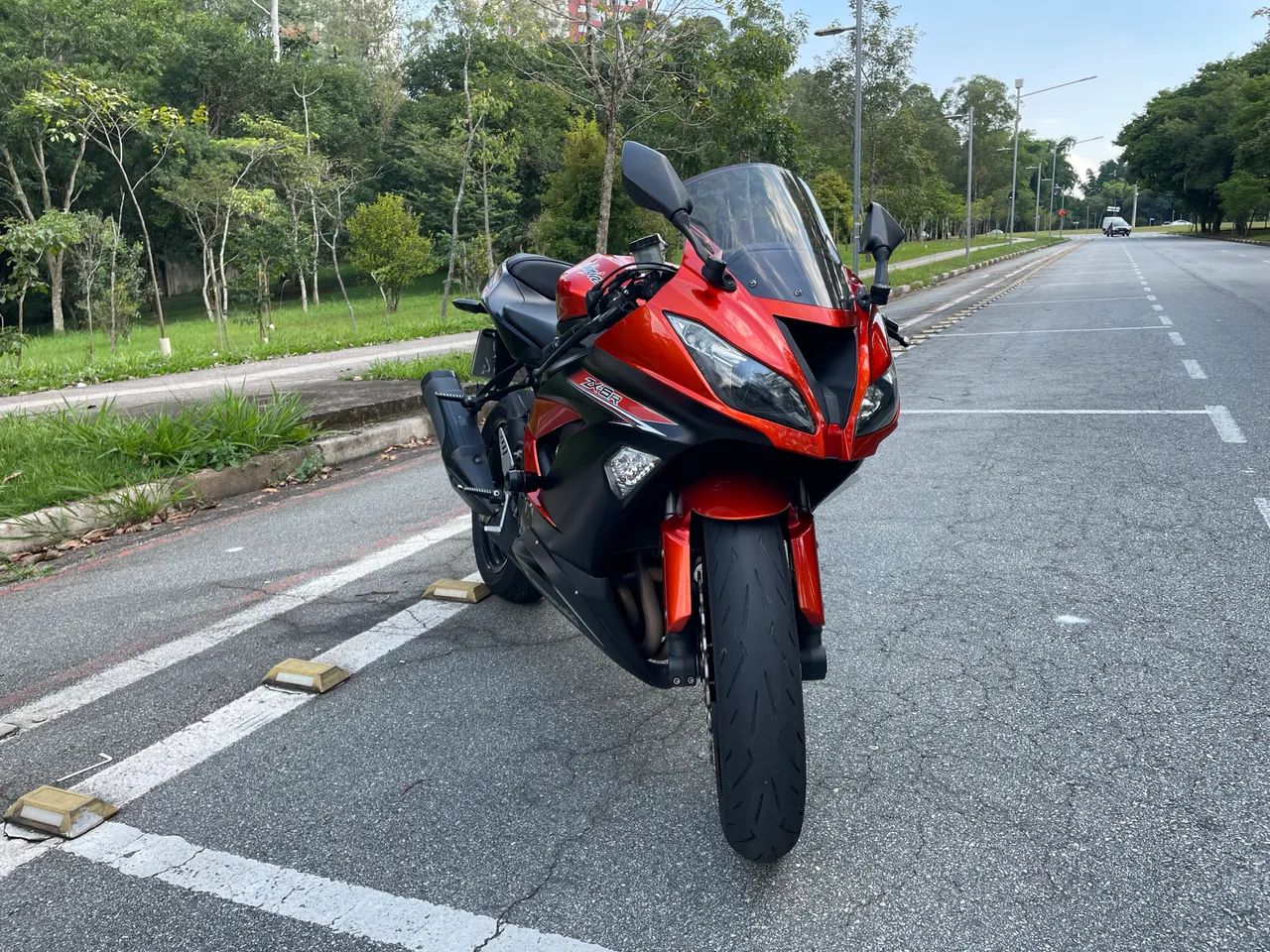Kawasaki Zx-6r 636cc 2014 - 1502127944 | OLX