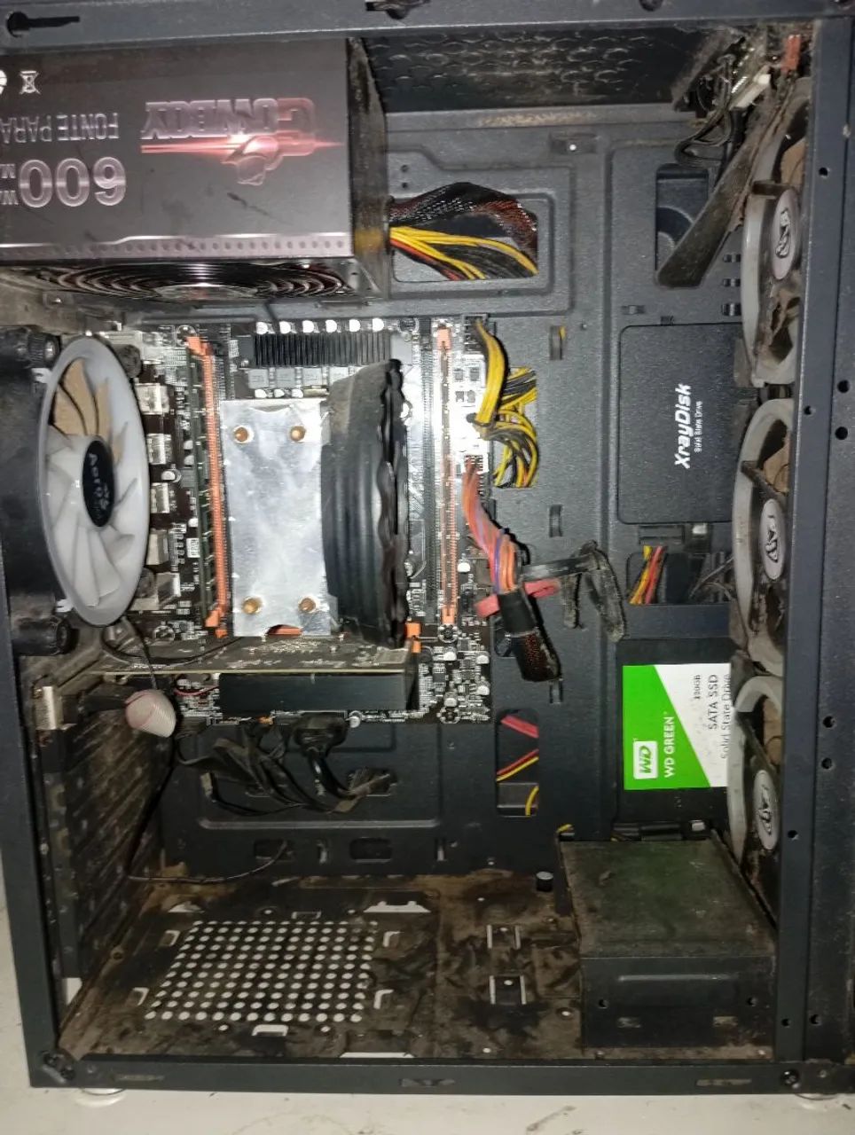 Vendo Pc gamer com fonte queimada  - Foto 2