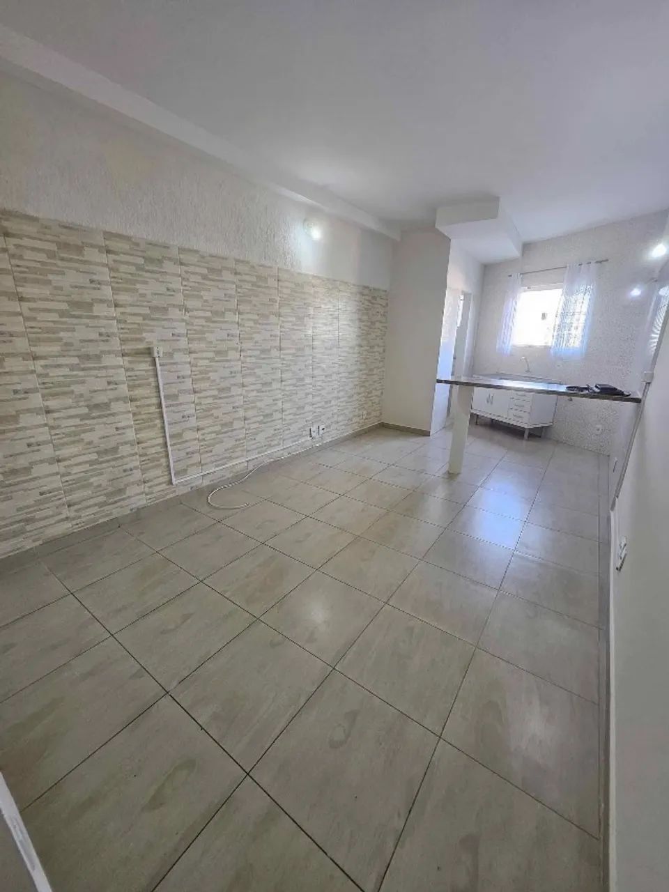 Apartamento 1 dormitório com 1 vaga sem taxa condomínio 