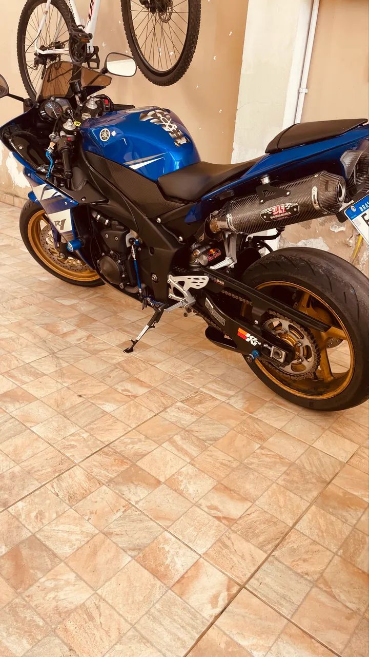 Yamaha R1  - Foto 5