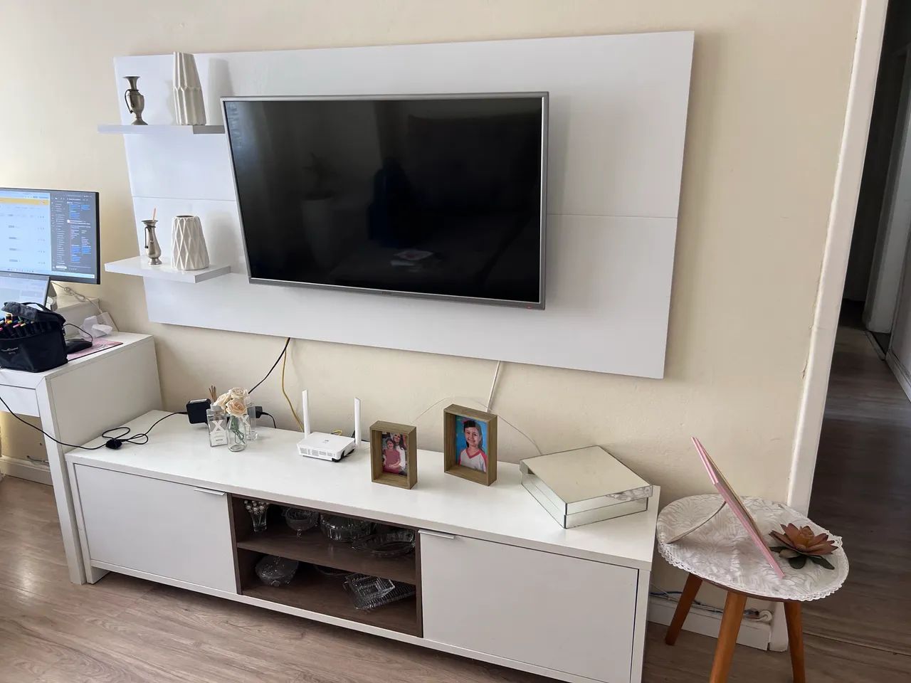 Rack com painel