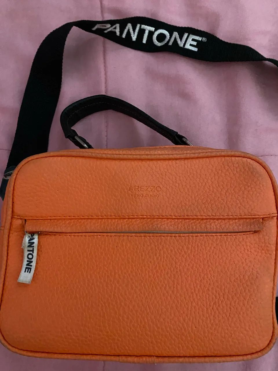 Bolsa Arezzo laranja 