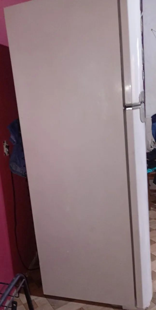 Geladeira frost free 