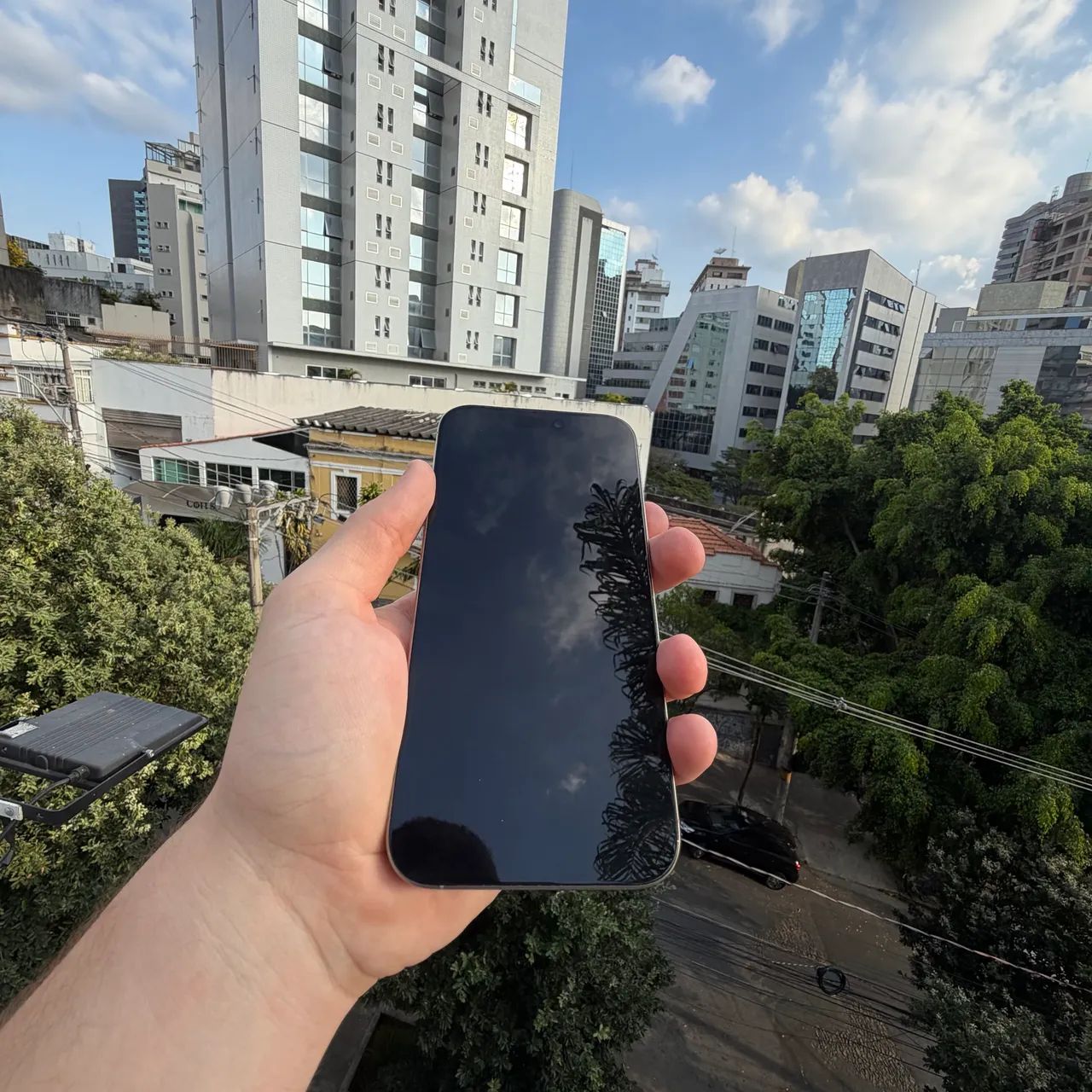 IPHONE 16 pro max - Foto 2