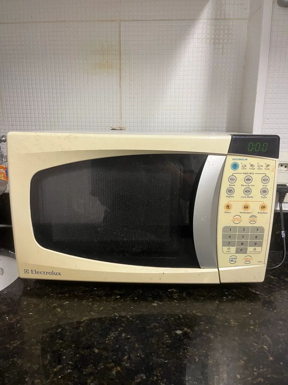 Microondas Electrolux 18L