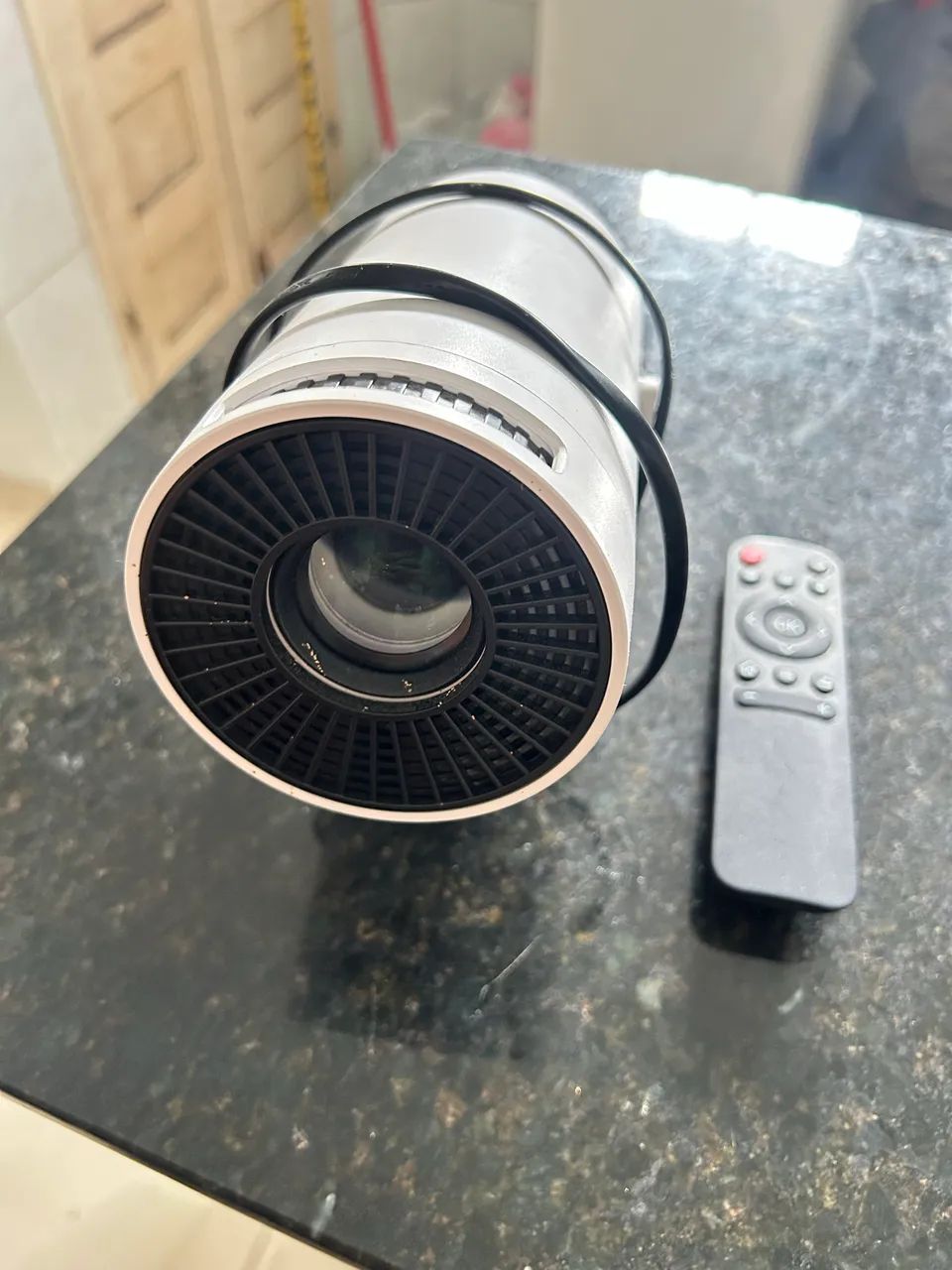 Vendo Projetor HY 300 - Foto 2