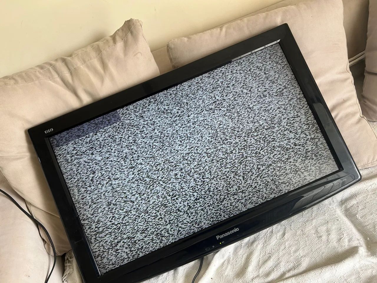 TV Panasonic (32 polegadas) LCD - Foto 2