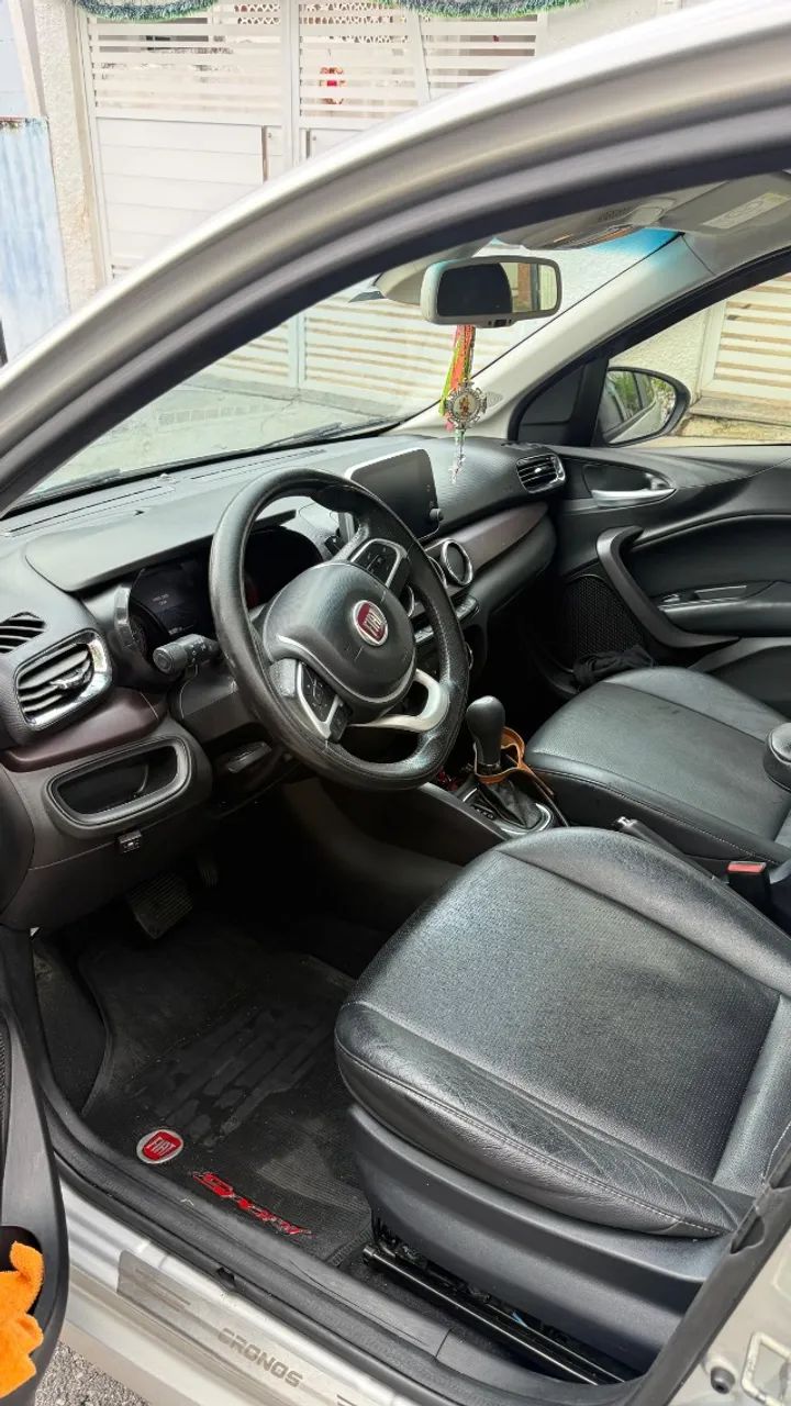 Fiat Cronos Precision 1.8 16V Flex Aut. 2019 - Foto 4