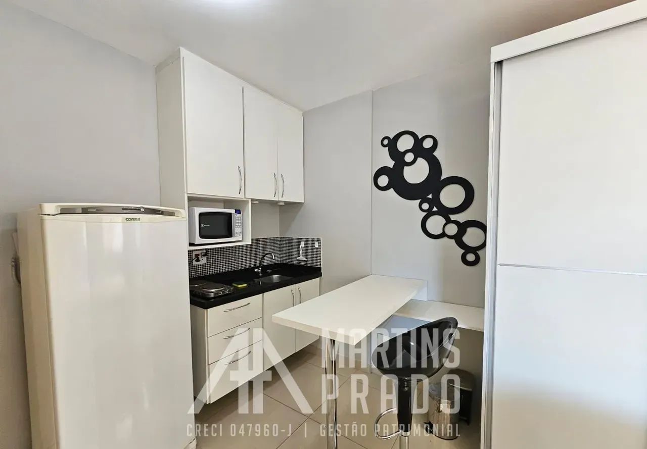 Studio mobiliado com vaga de garagem - Foto 3