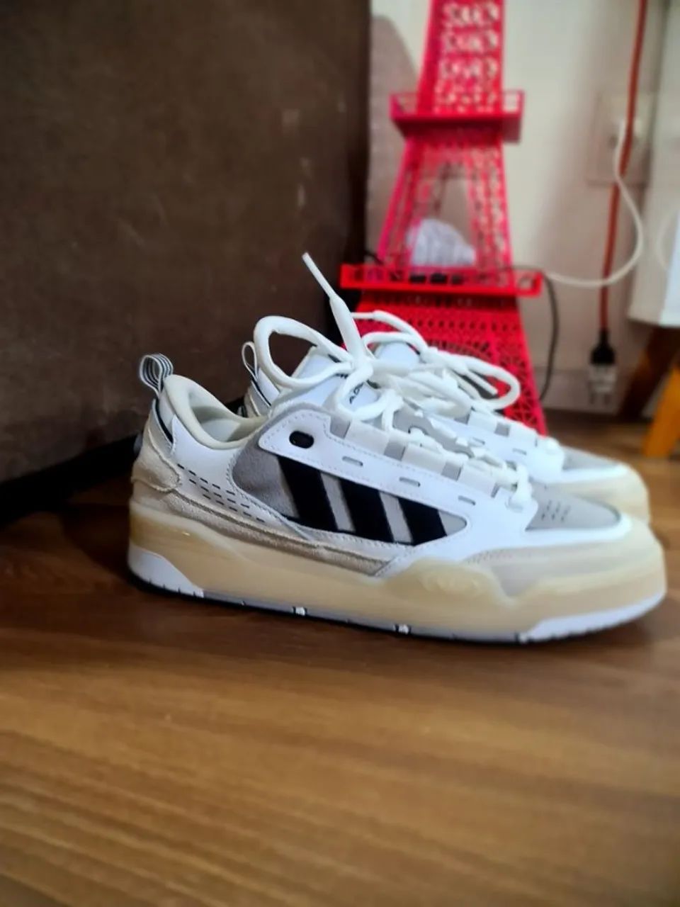 Tênis Adidas Adi2000 - Branco e Cinza (Estilo Chunky / Skate anos