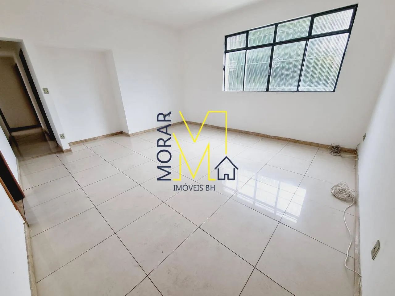 Apartamento com Varanda e 3 Quartos - Venda Nova em Belo Horizonte/MG
