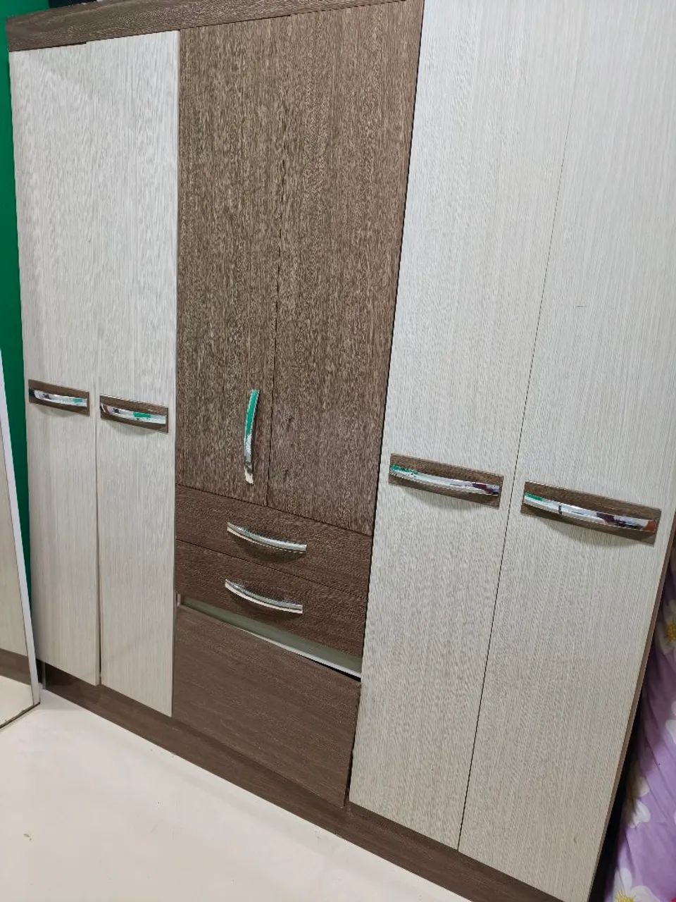 Guarda-roupa 