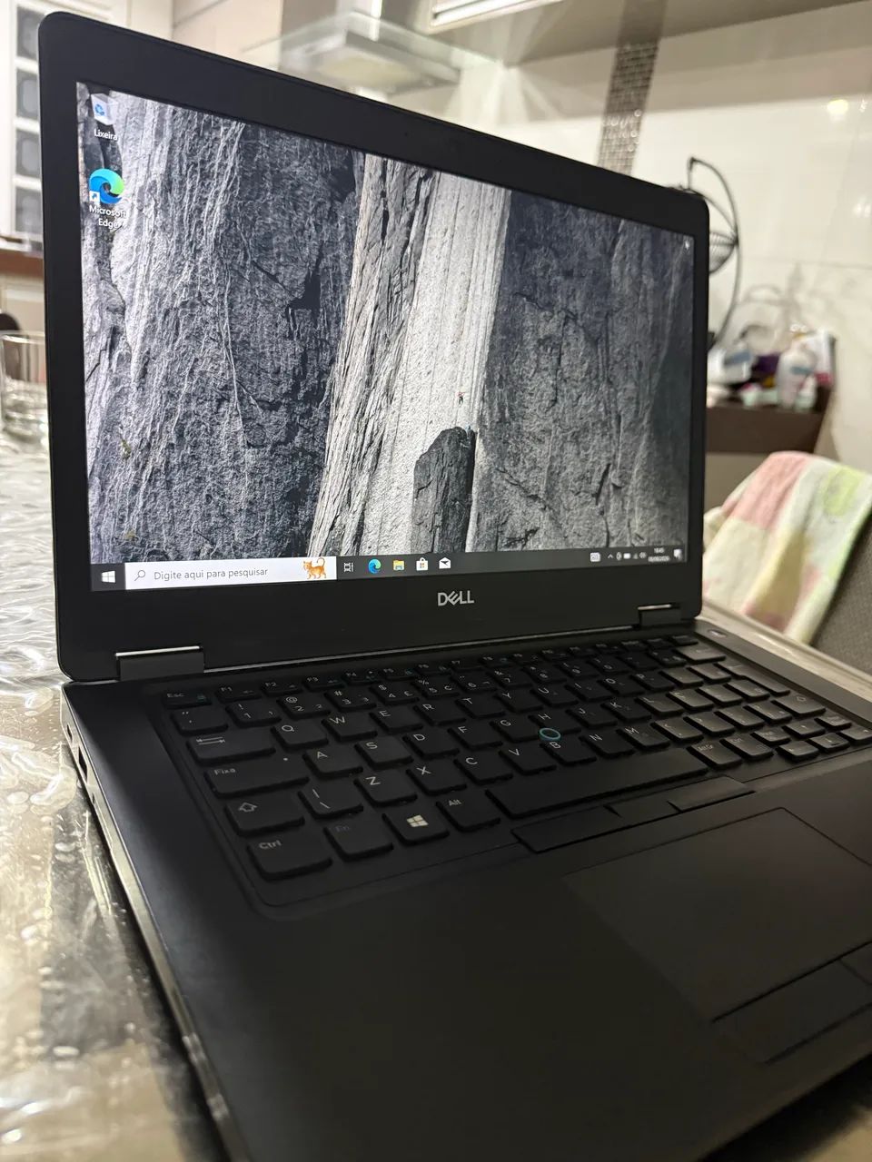 Notebook DELL i5 impecável 