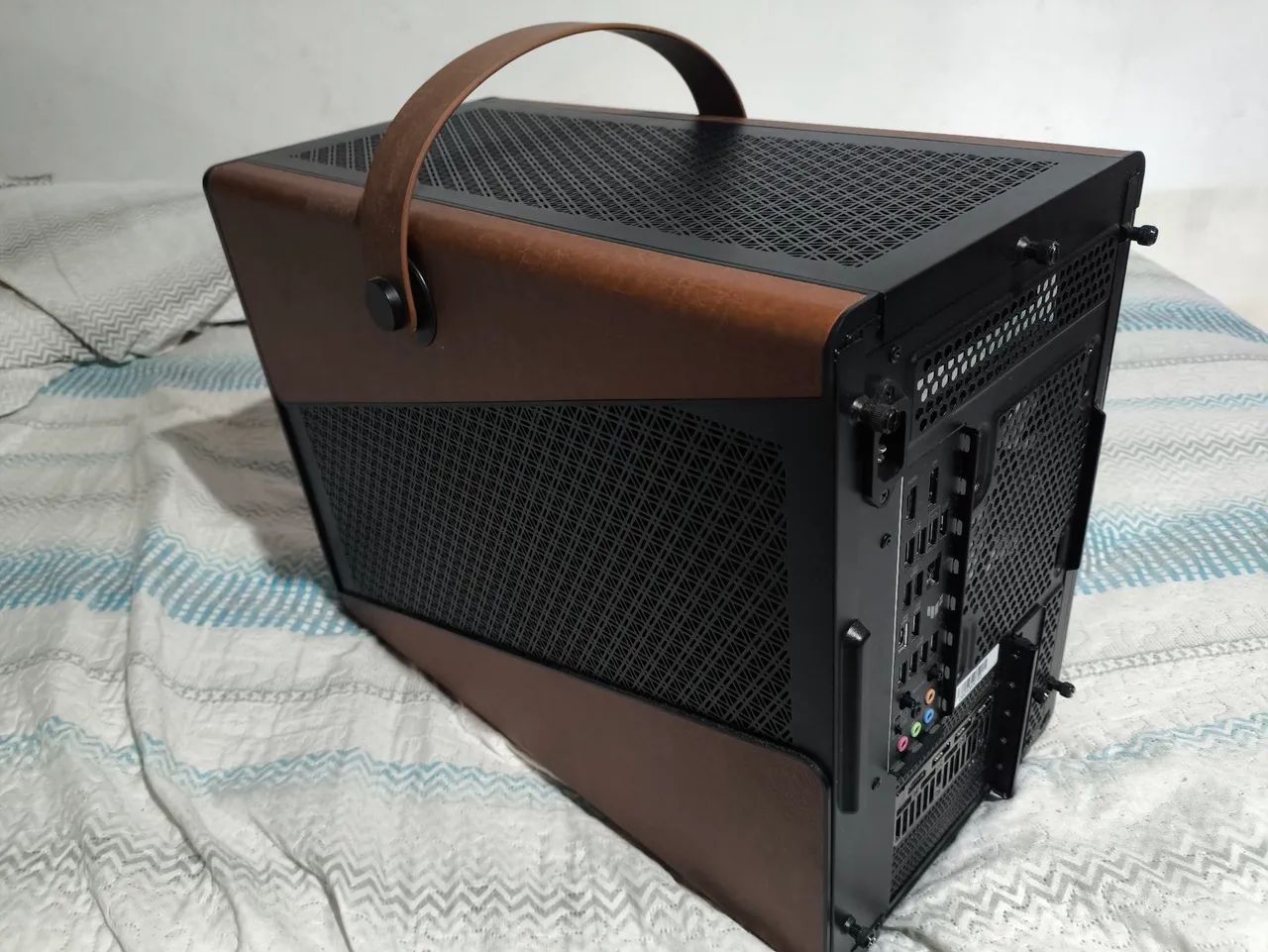 PC GAMER 9070XT + RYZEN 5 7600X - Foto 3