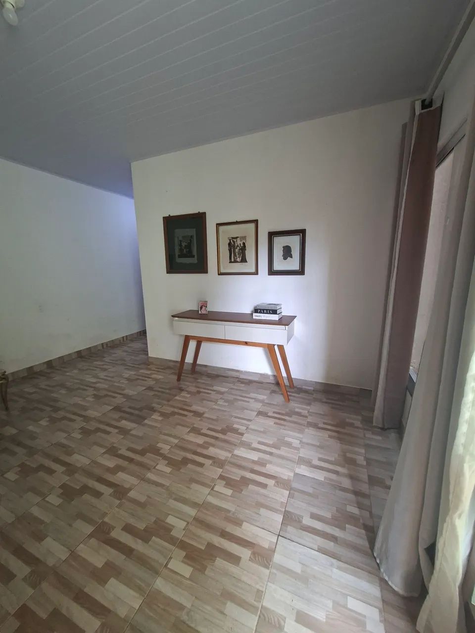 Alugo quarto para moças - Foto 3