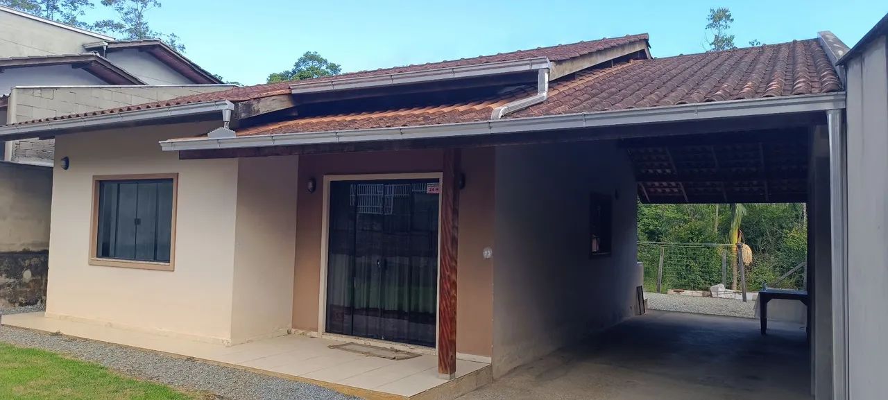 Casa a Venda 