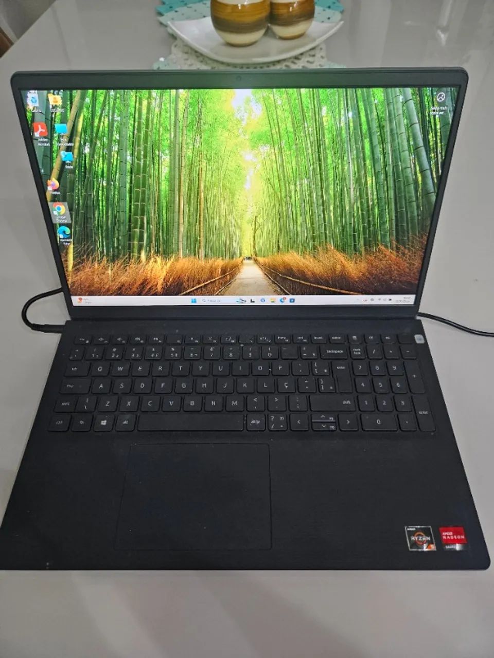 Notebook Dell Vostro 15 3515 acompanha bolsa Dell de brinde