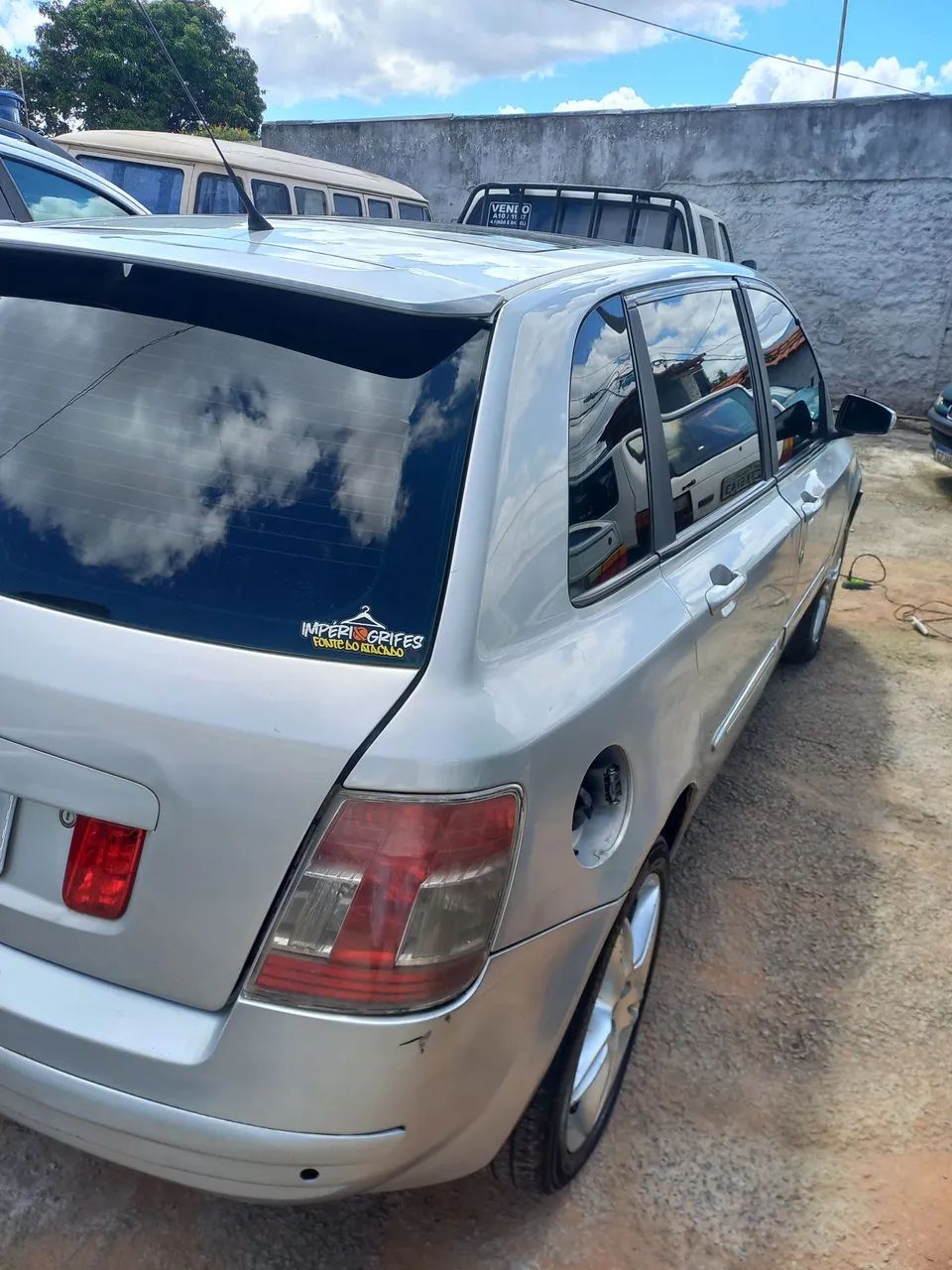 Fiat Stilo Dualogic 1.8 Sporting Flex 8V 5P 2008 - Foto 4