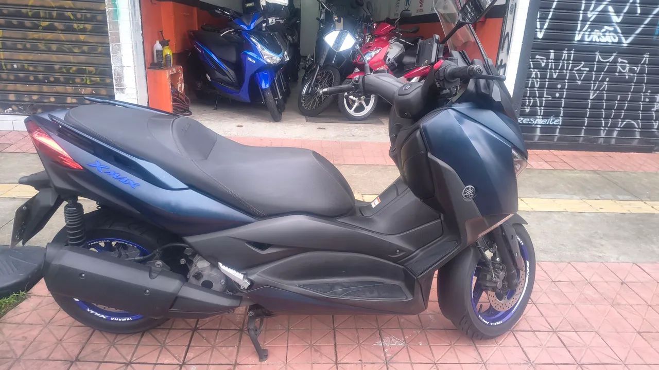 xmax com apenas 13 mil km - Foto 2