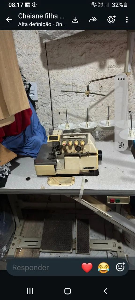 Maquina de Overloque 5 fio